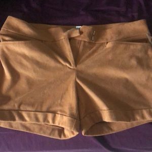 Stretch camel colored shorts